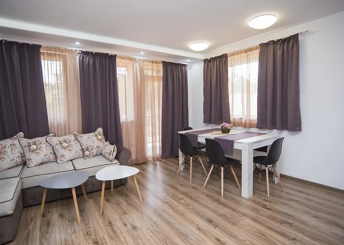 Nikol Апартамент Созопол